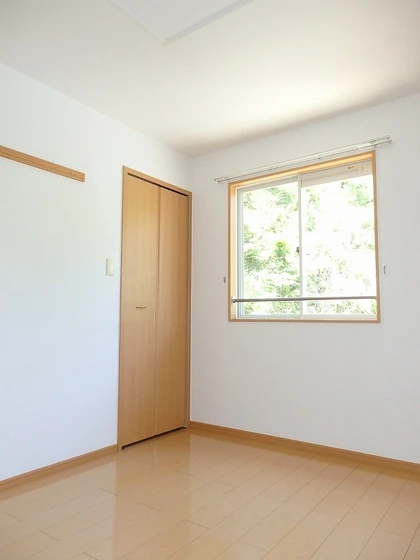 フォレスト高陽東 弐番館