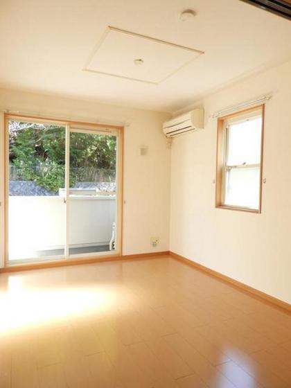 フォレスト高陽東 弐番館