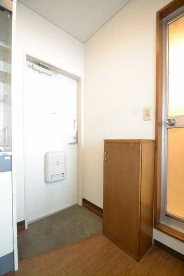 サバービア山根