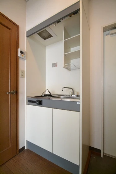 サバービア山根