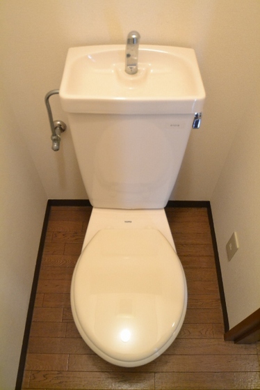 サバービア山根