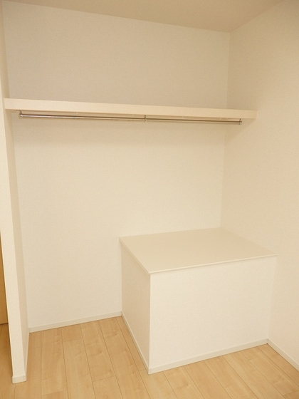 イースト オーブ