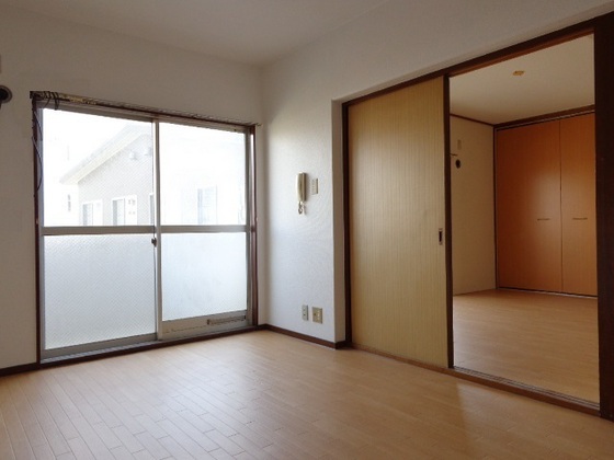 ファミリオ中田