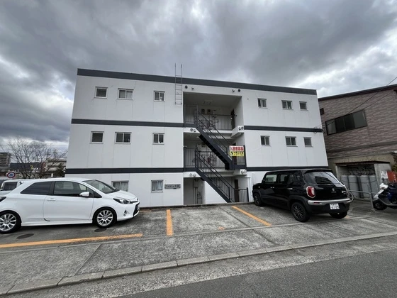 ファミリオ中田