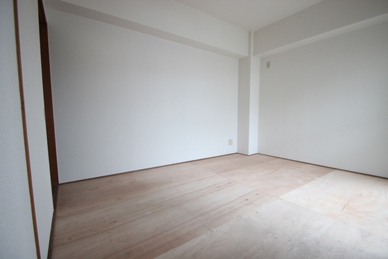 三篠カワミビル