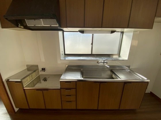 ファミールナカイⅡ