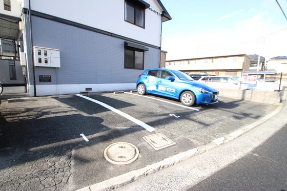 ファミールナカイⅡ