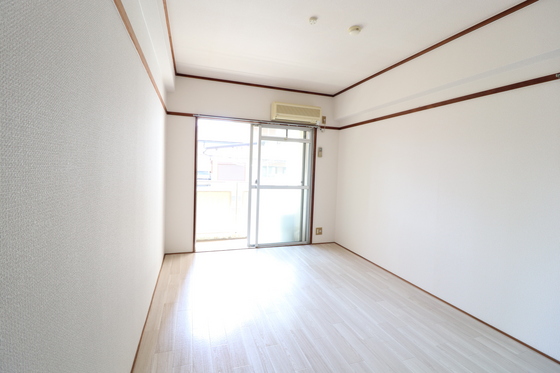 和秀舟入本町ビル