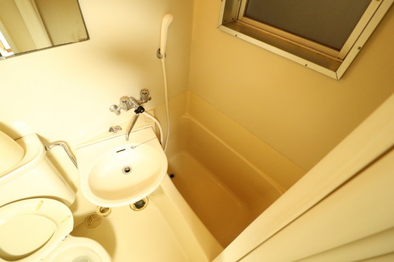 和秀舟入本町ビル