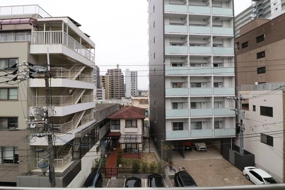 和秀舟入本町ビル