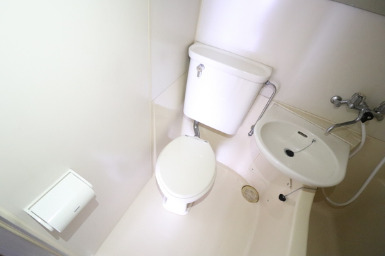 和秀舟入本町ビル