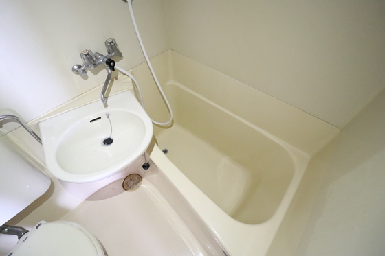 和秀舟入本町ビル