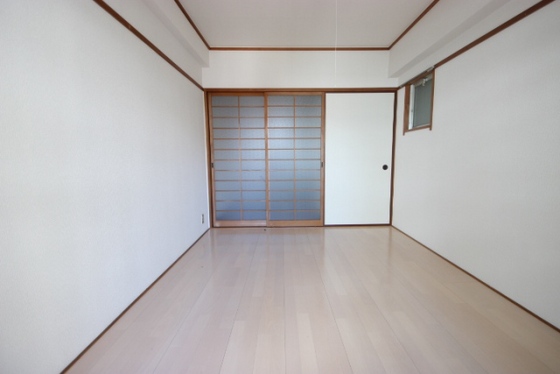 和秀舟入本町ビル