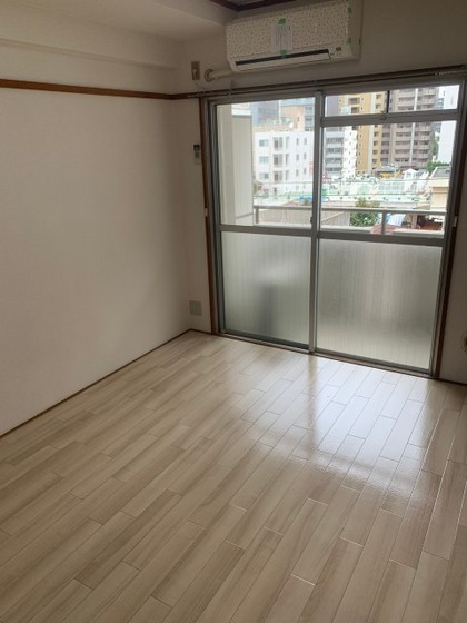 和秀舟入本町ビル