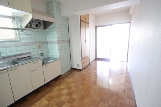 和秀舟入本町ビル