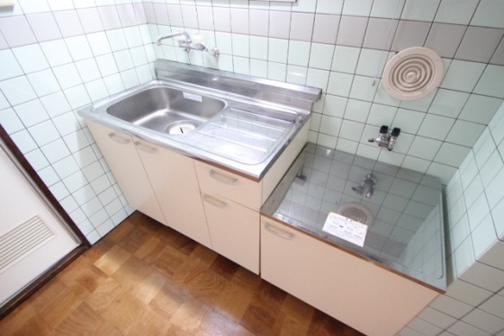 和秀舟入本町ビル