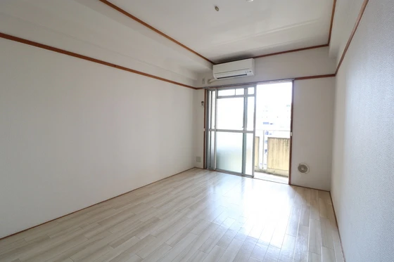 和秀舟入本町ビル