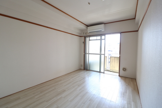 和秀舟入本町ビル