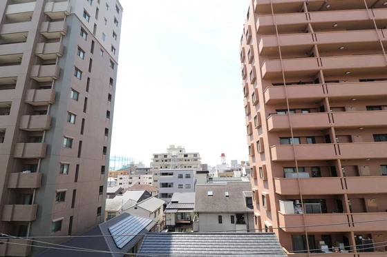 和秀舟入本町ビル