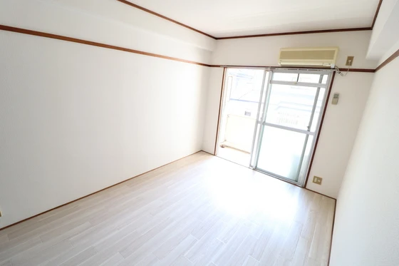 和秀舟入本町ビル