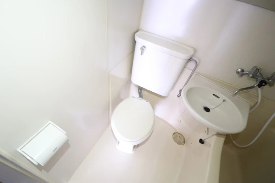 和秀舟入本町ビル