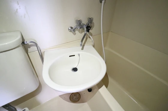 和秀舟入本町ビル