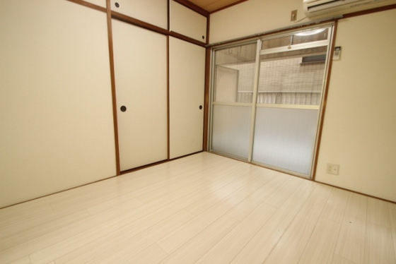 和秀舟入本町ビル