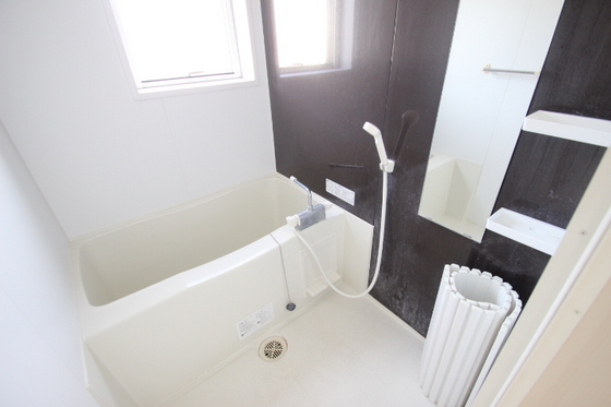 シャレーミヤモトE