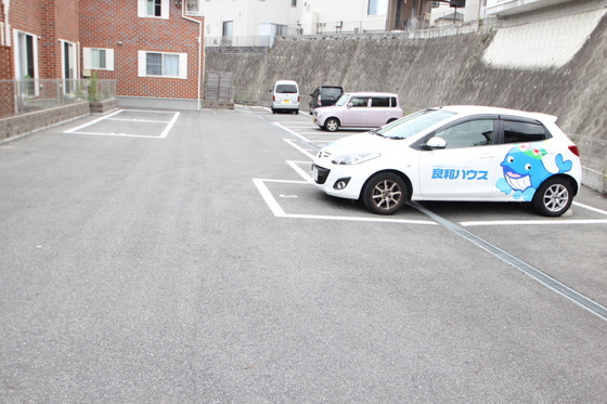 シャレーミヤモトE