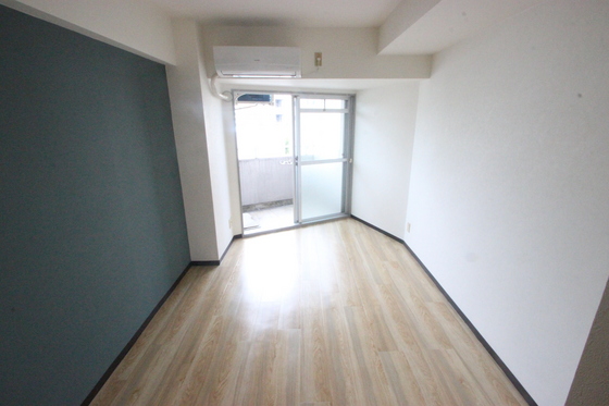 ロイヤルパレス東観音