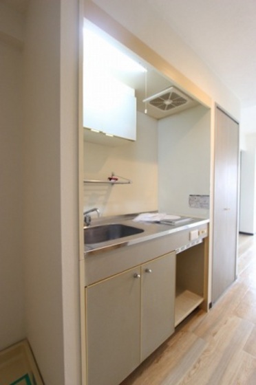 ロイヤルパレス東観音