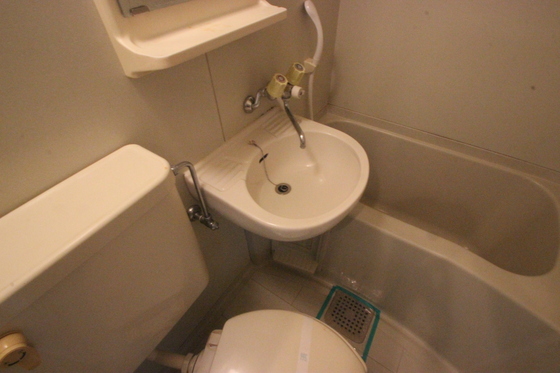 ロイヤルパレス東観音