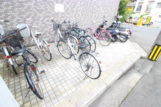 ロイヤルパレス東観音