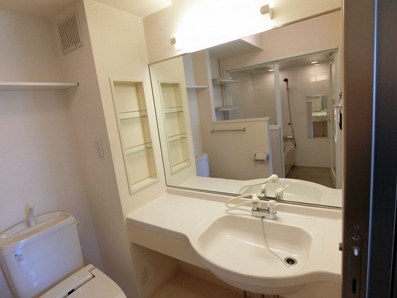 ストゥーディオ雅 A棟