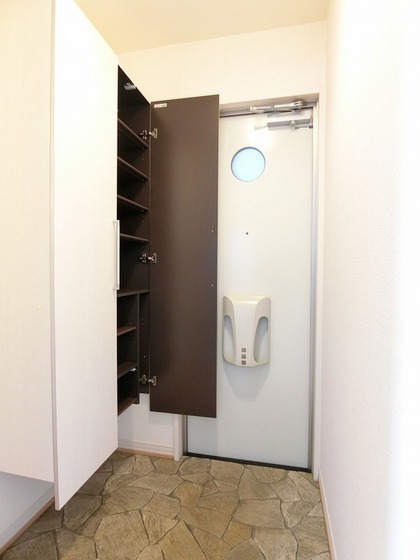 ストゥーディオ雅 A棟