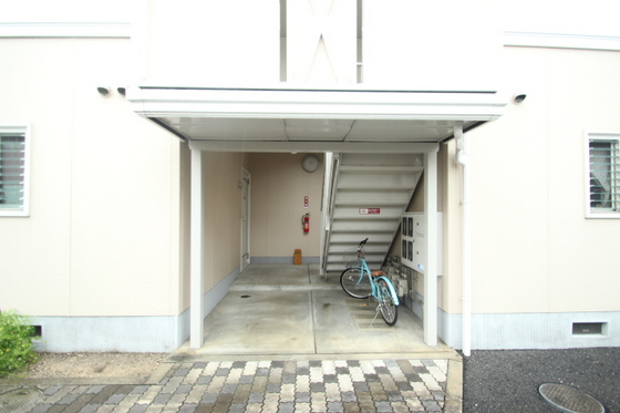 ピースハイツK C棟