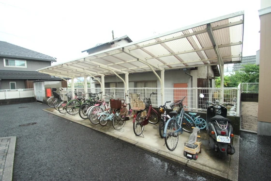 ピースハイツK C棟