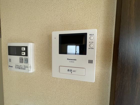 ミニオンハイツ C棟