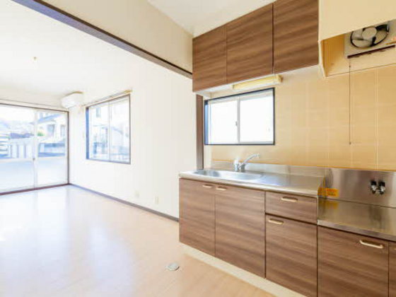 ミニオンハイツ C棟