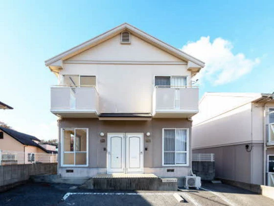 ミニオンハイツ C棟