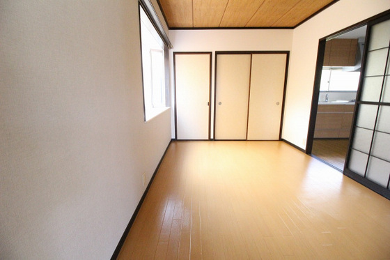 高崎ハイツ D棟