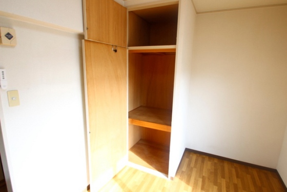 第7ガーデンビル