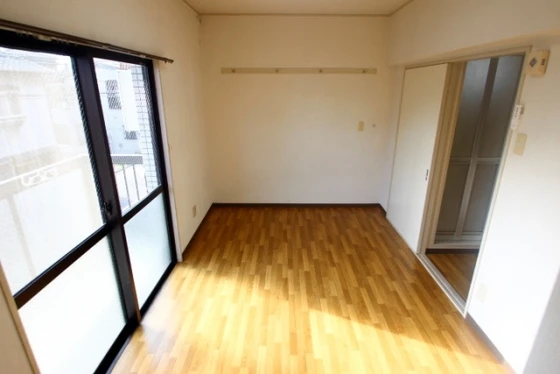 第7ガーデンビル