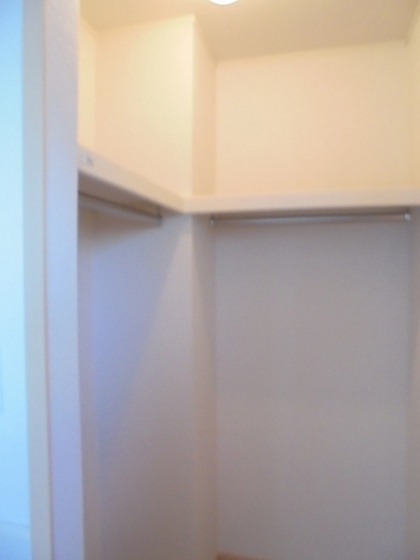 リバーサイドレジデンスA