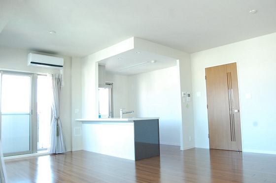 クラース八丁堀ザ・マーク