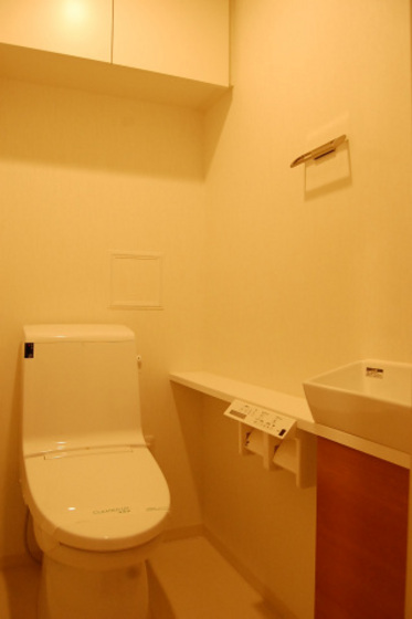 クラース八丁堀ザ・マーク