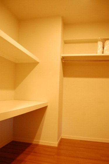 クラース八丁堀ザ・マーク