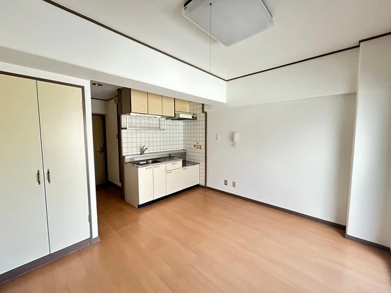 ラヴォール国泰寺