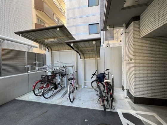 ラルウェンディ縮景園前イースト