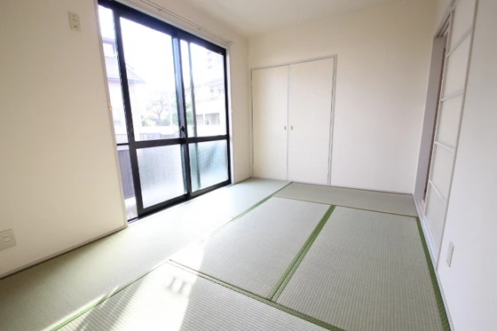 クローンベルク旭A棟